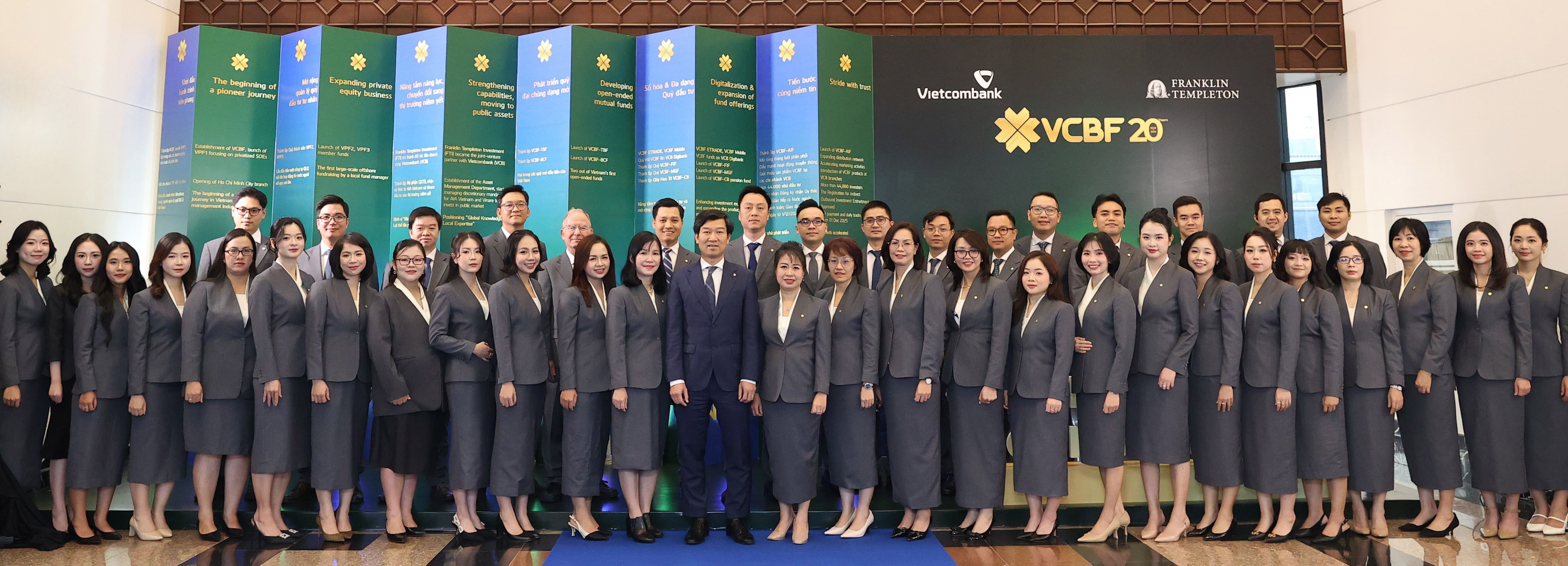 su-kien-20-nam-thanh-lap-vcbf